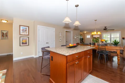 4 Honeycomb Way Newmarket NH 03857