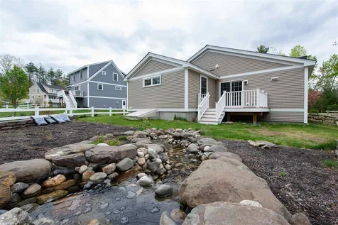4 Honeycomb Way Newmarket NH 03857