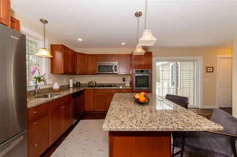 4 Honeycomb Way Newmarket NH 03857