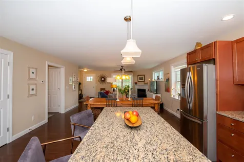 4 Honeycomb Way Newmarket NH 03857