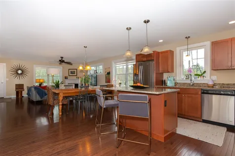 4 Honeycomb Way Newmarket NH 03857