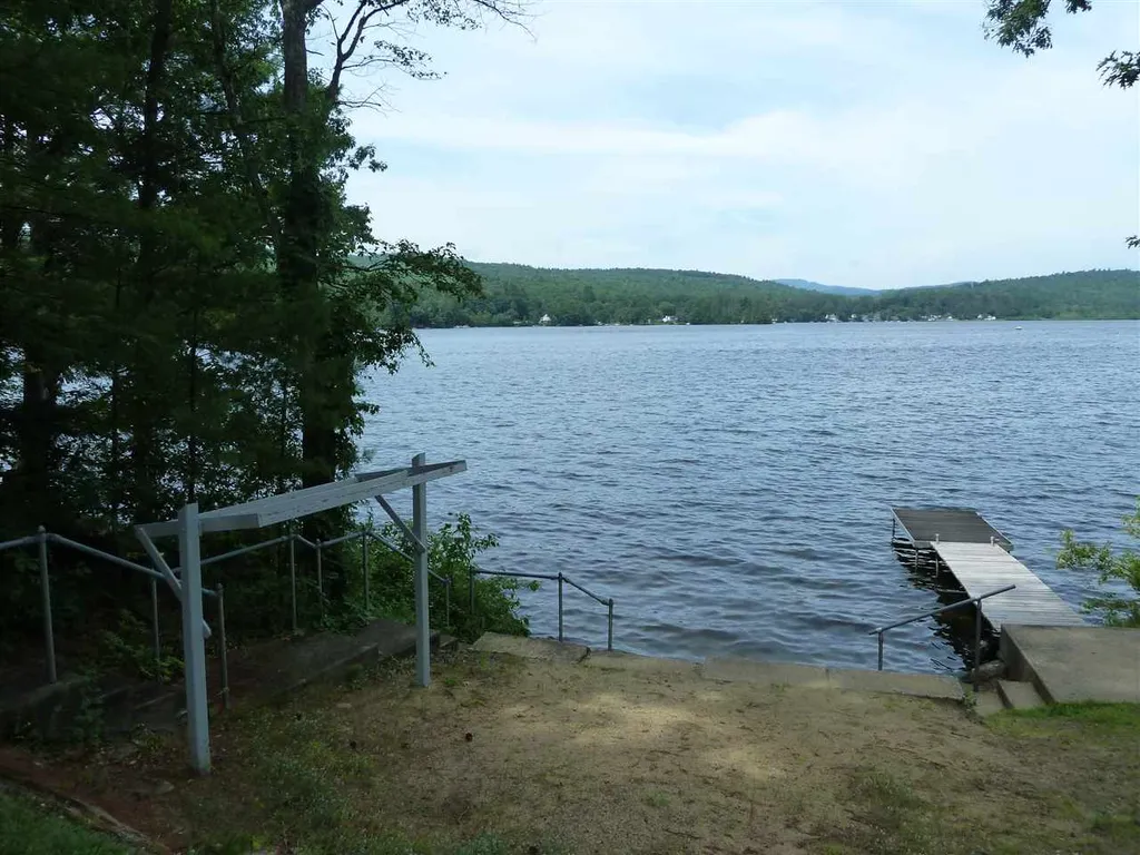 255 Webster Avenue Franklin NH 03235