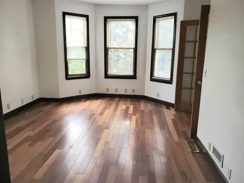 43 Cross Street Nashua NH 03064