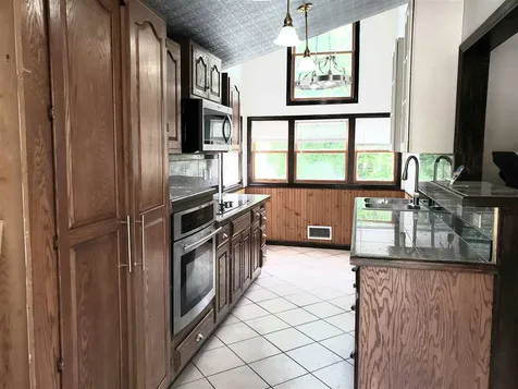 43 Cross Street Nashua NH 03064