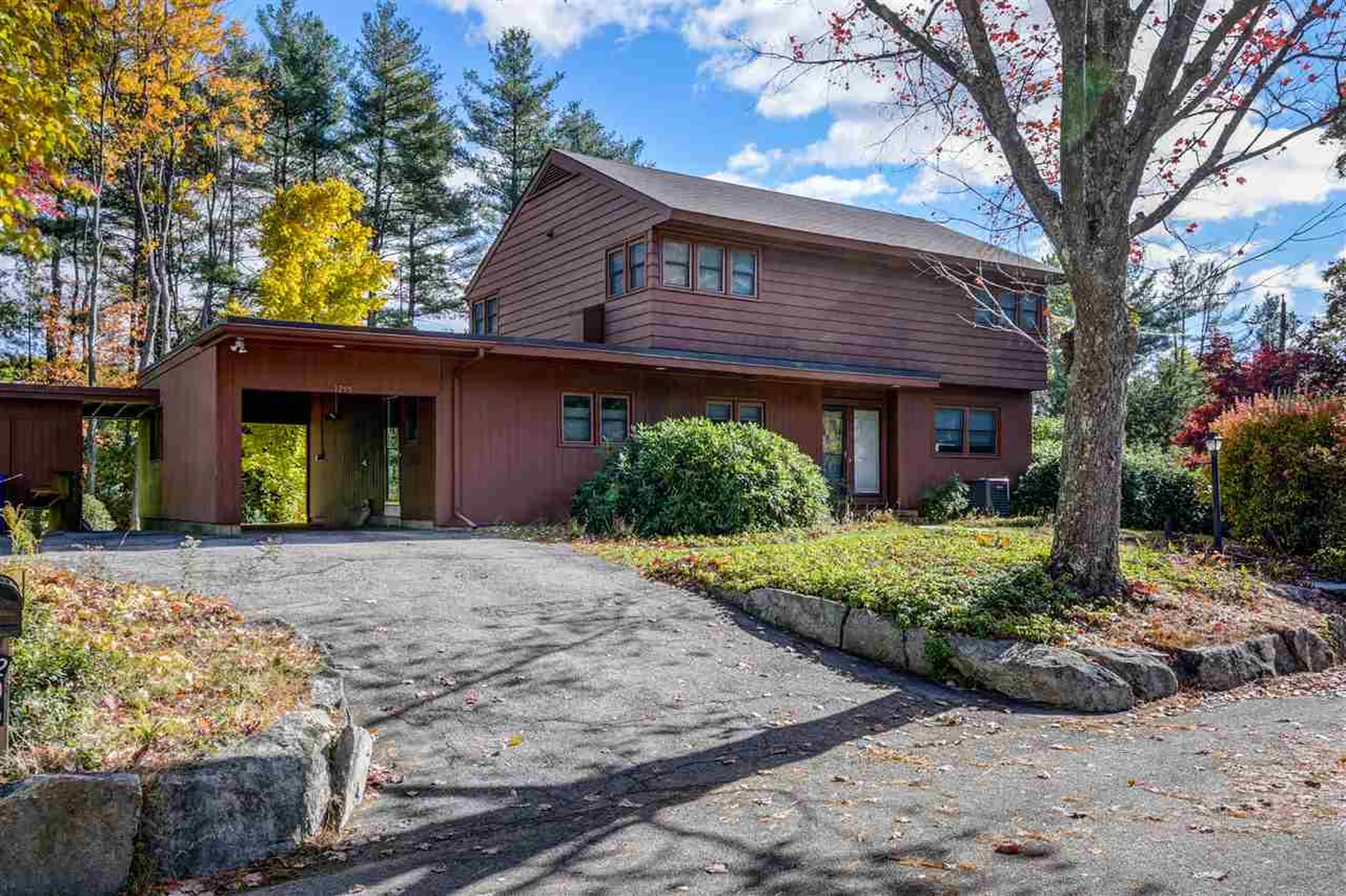 1295 Beech Street Manchester NH 03104