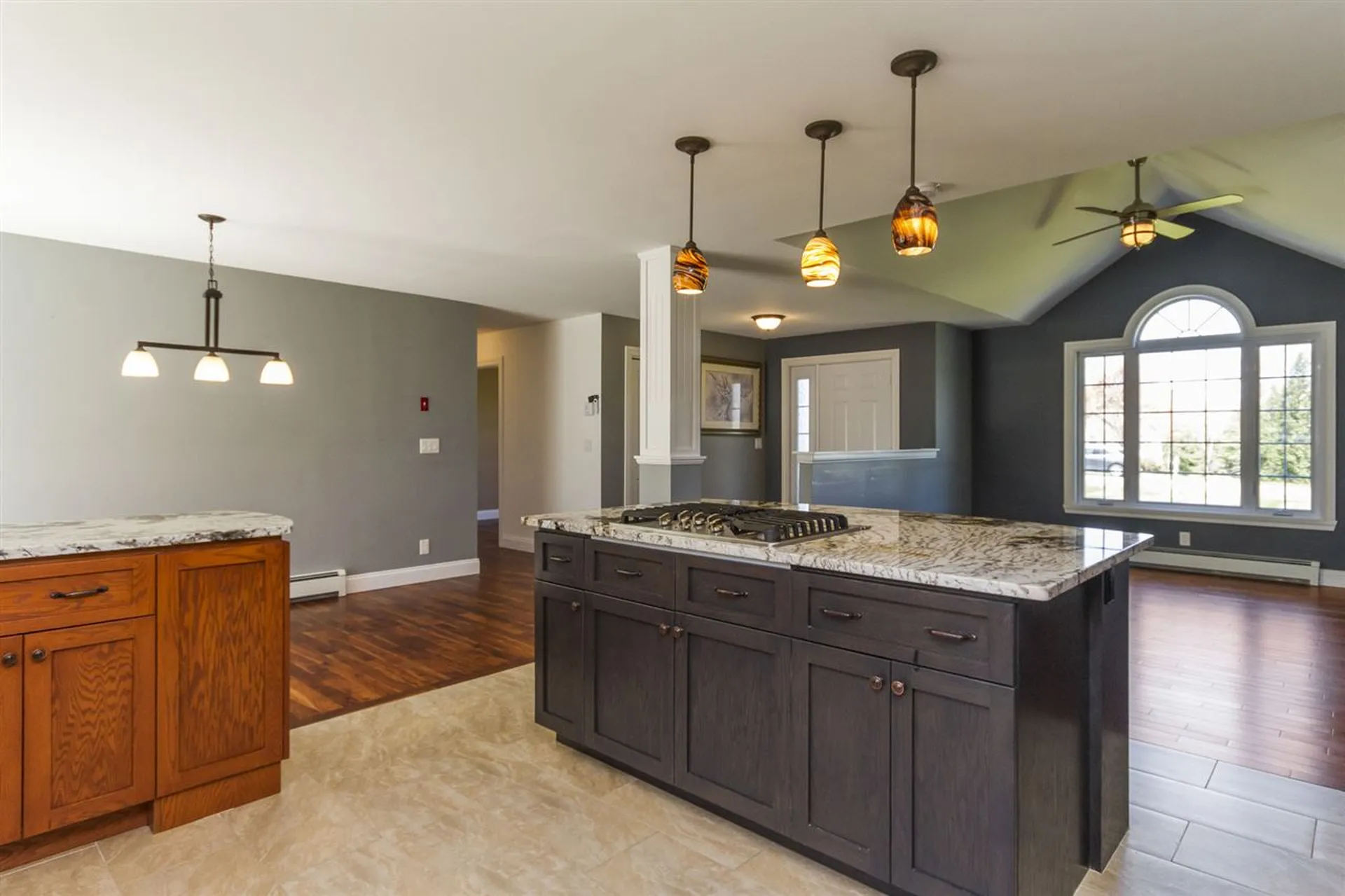 39 Glastombury Drive Sandown NH 03873