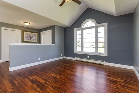 39 Glastombury Drive Sandown NH 03873