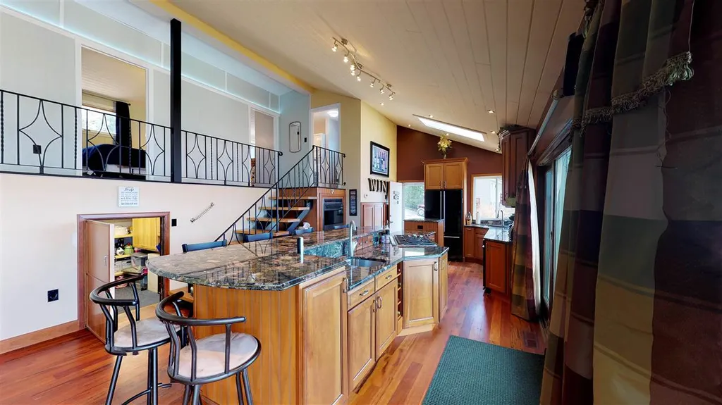13 Lynn Lane Northwood NH 03261