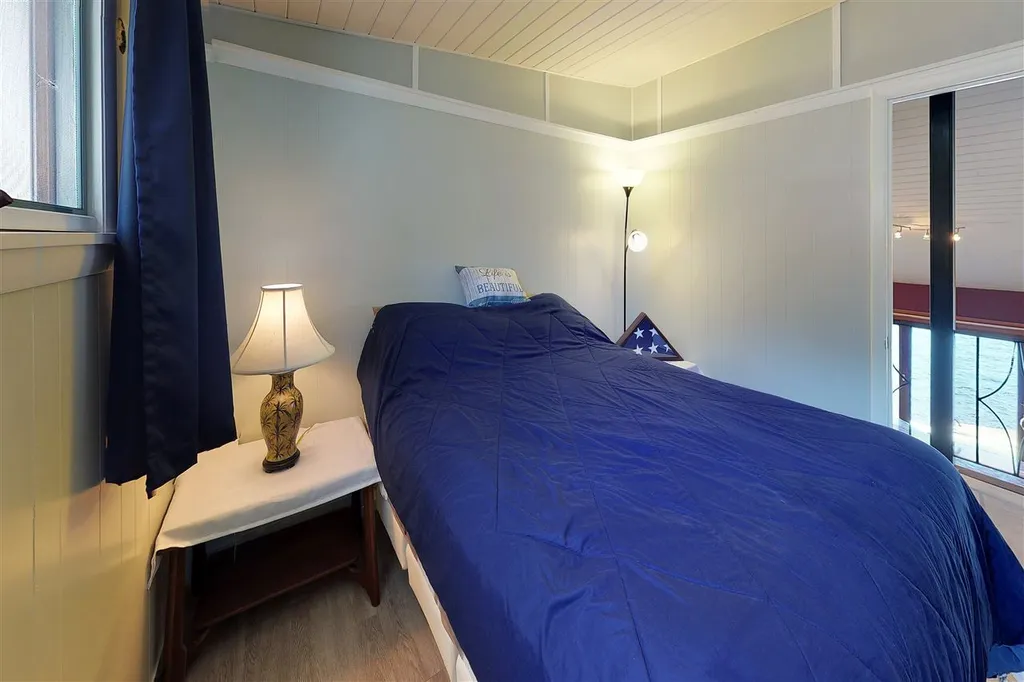 13 Lynn Lane Northwood NH 03261