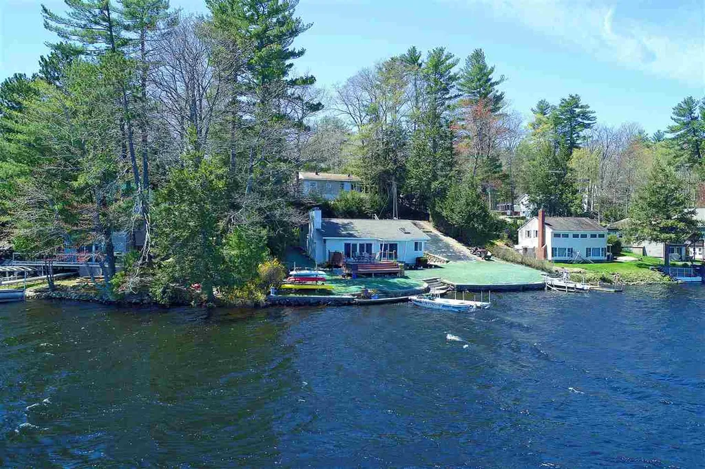 13 Lynn Lane Northwood NH 03261
