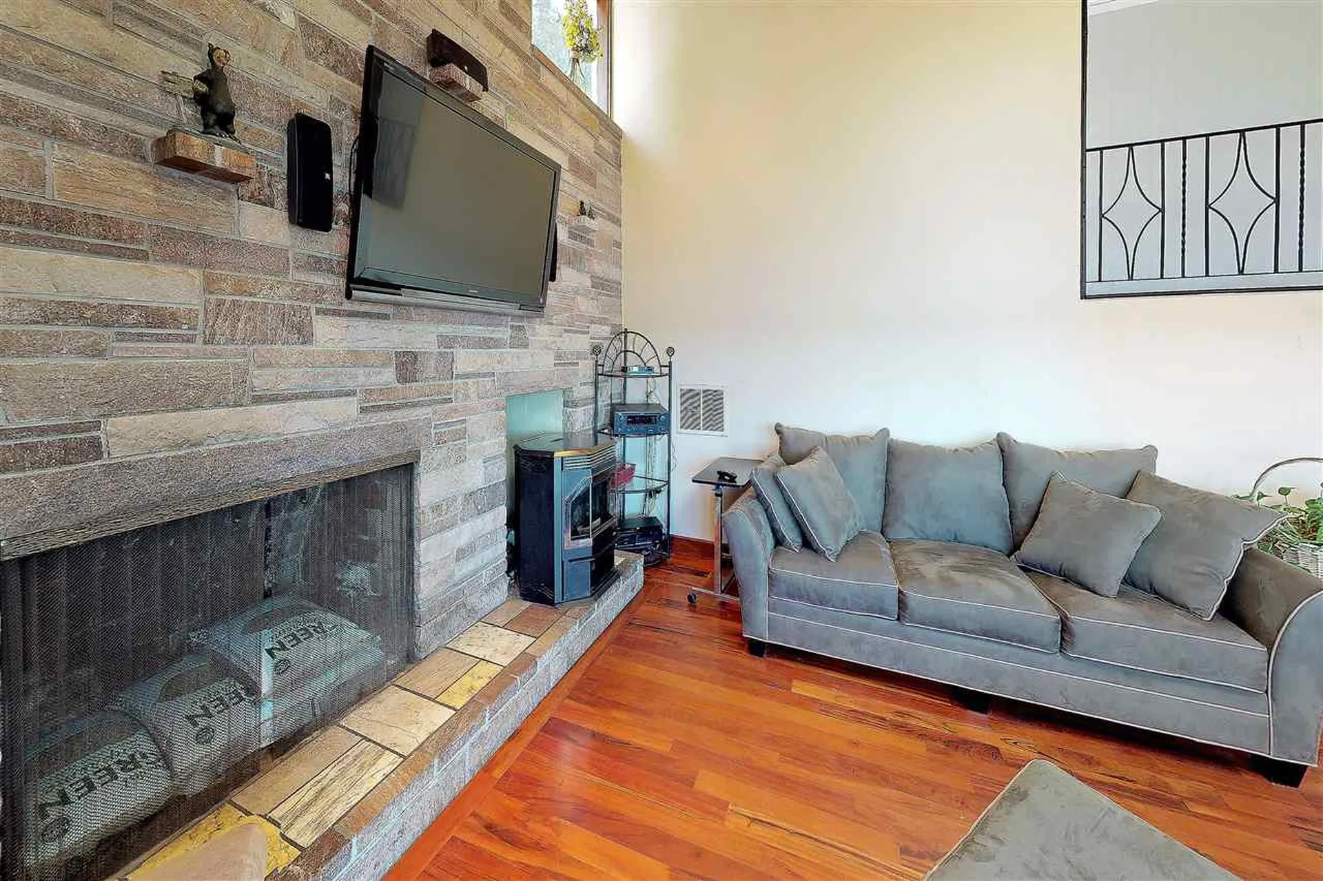 13 Lynn Lane Northwood NH 03261