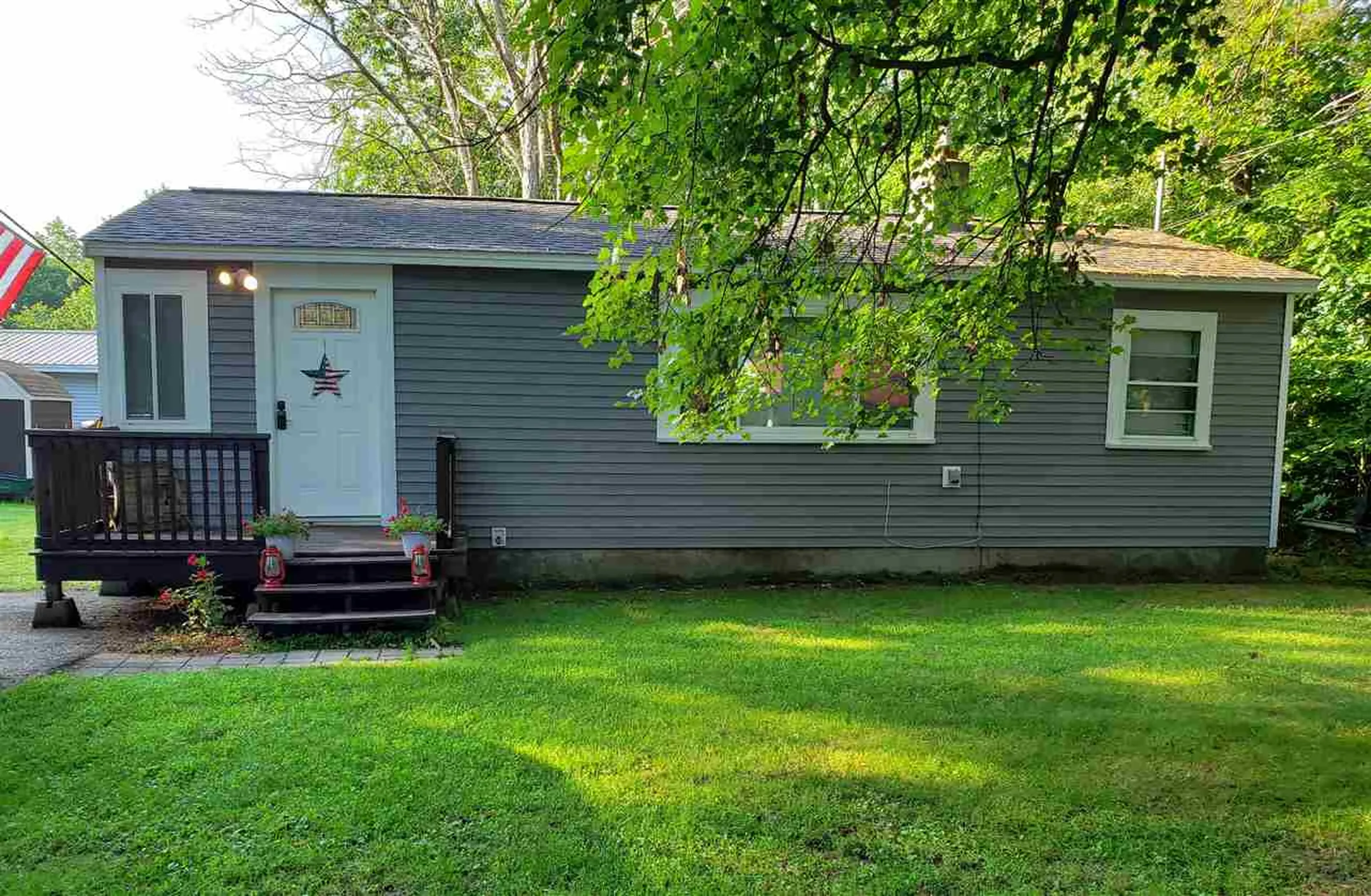 54 Riverside Drive Fremont NH 03044