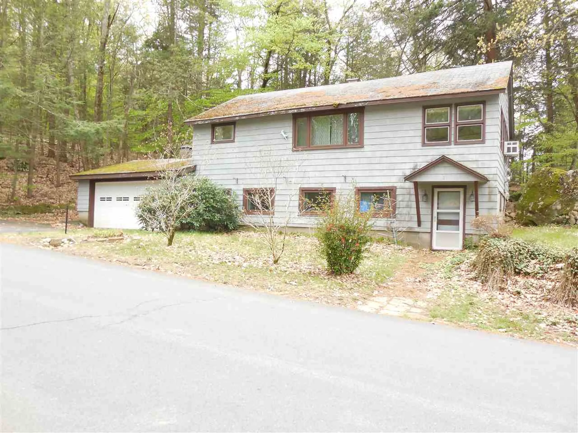 5 Lakeside Drive Atkinson NH 03811