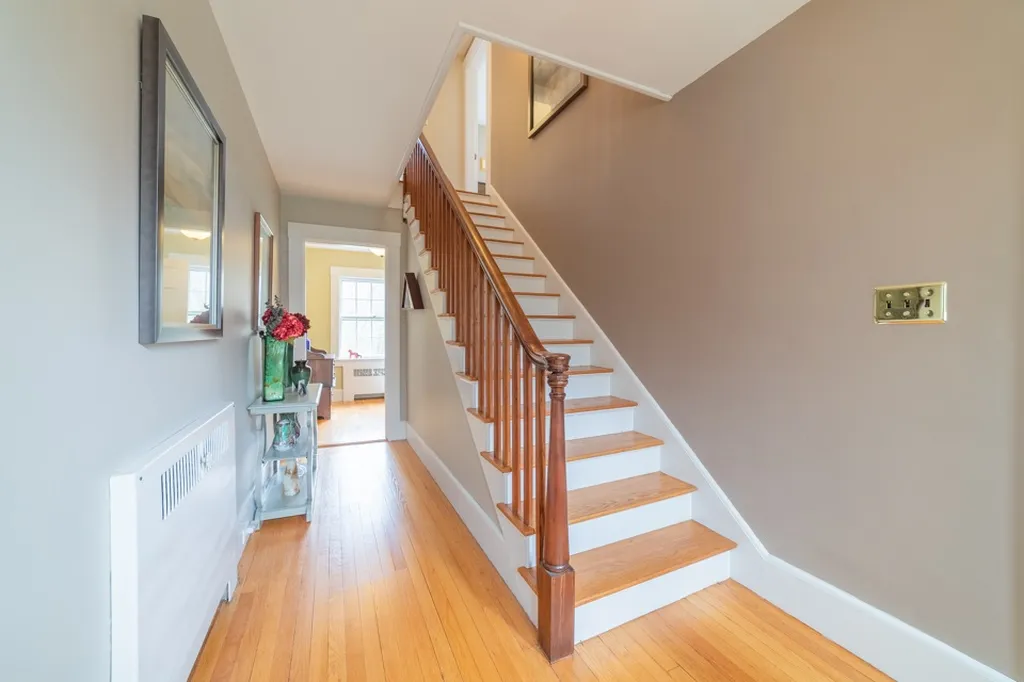 42 Pressey Court New London NH 03257