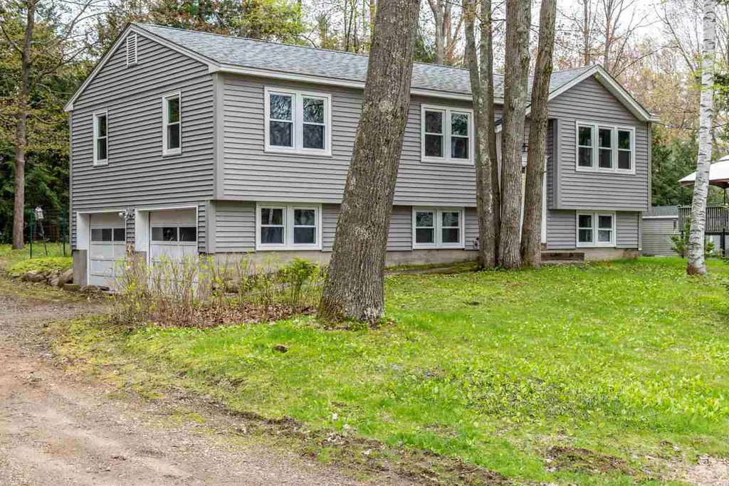 12 Watson Drive Rochester NH 03867
