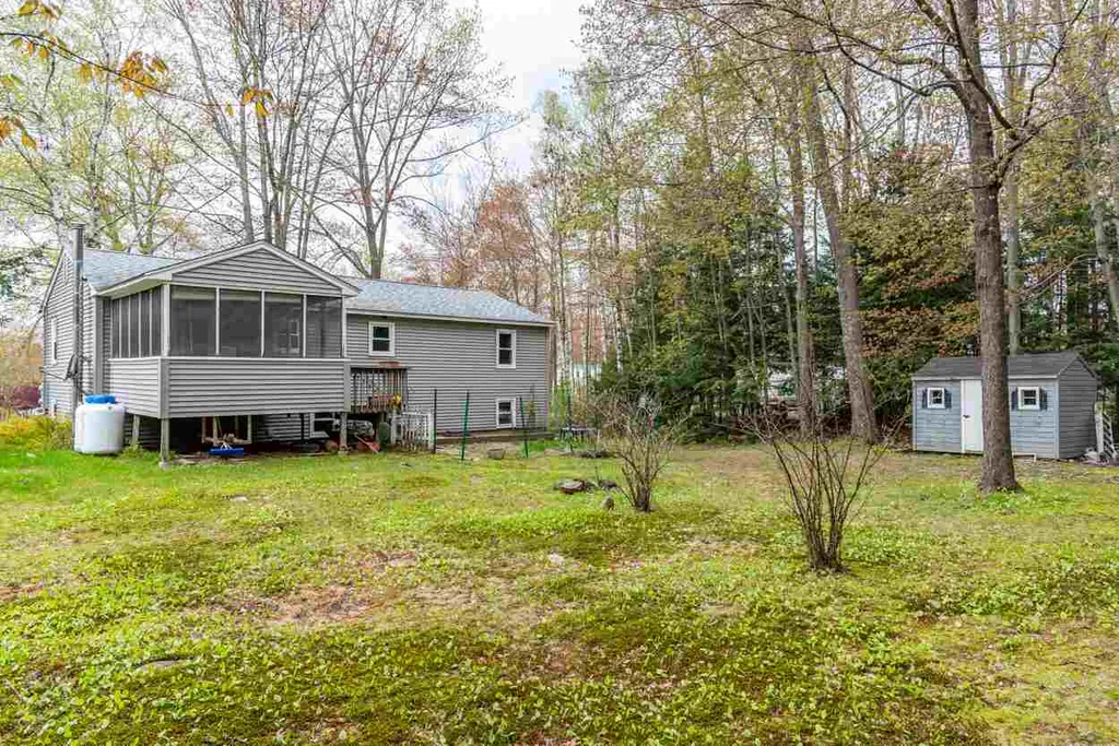 12 Watson Drive Rochester NH 03867