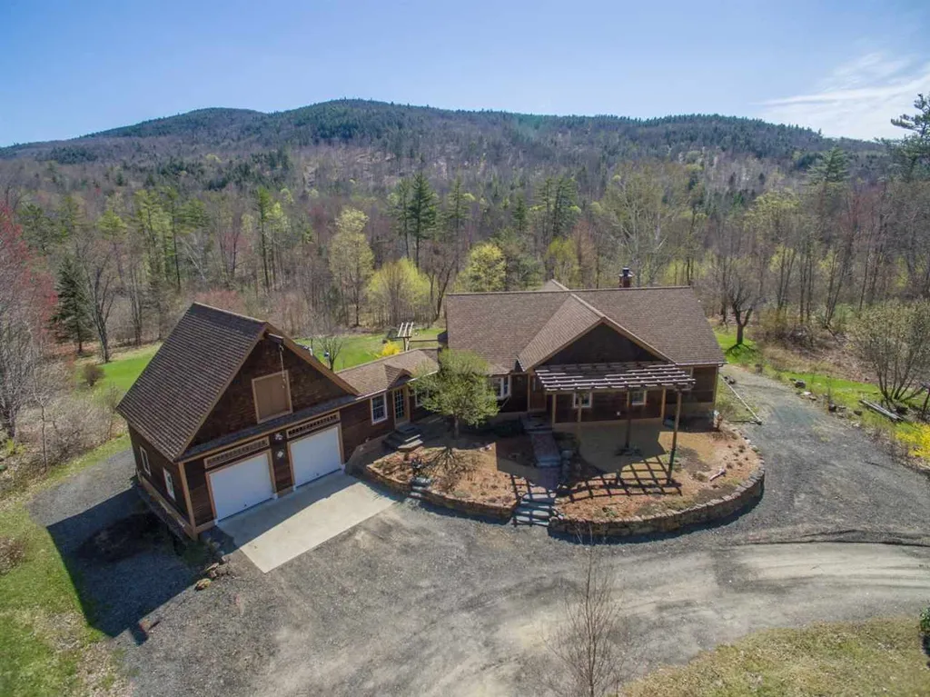 148 Page Road Campton NH 03223