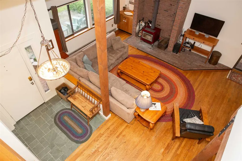 17 Starbird Road Jericho VT 05465