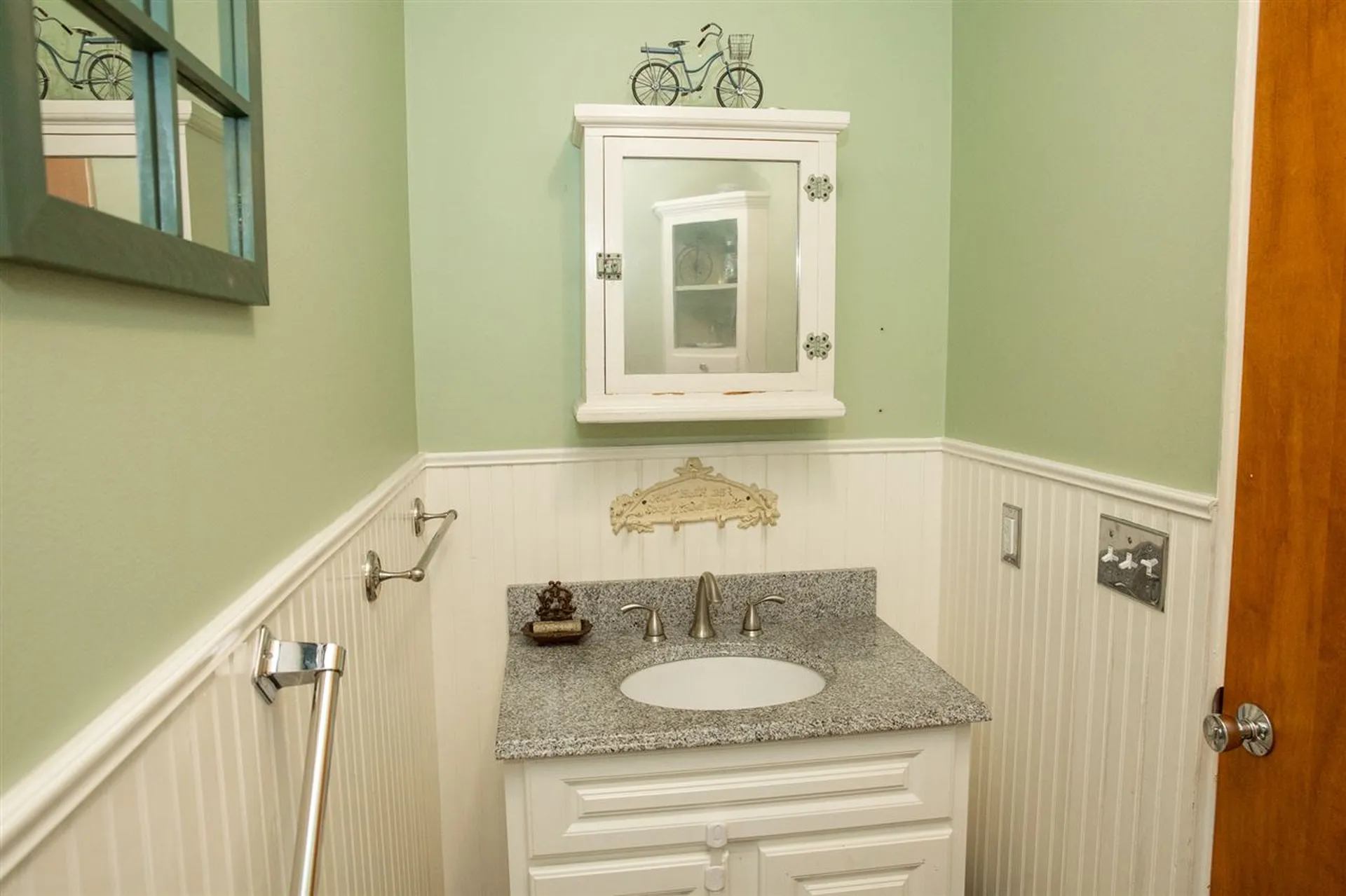17 Starbird Road Jericho VT 05465