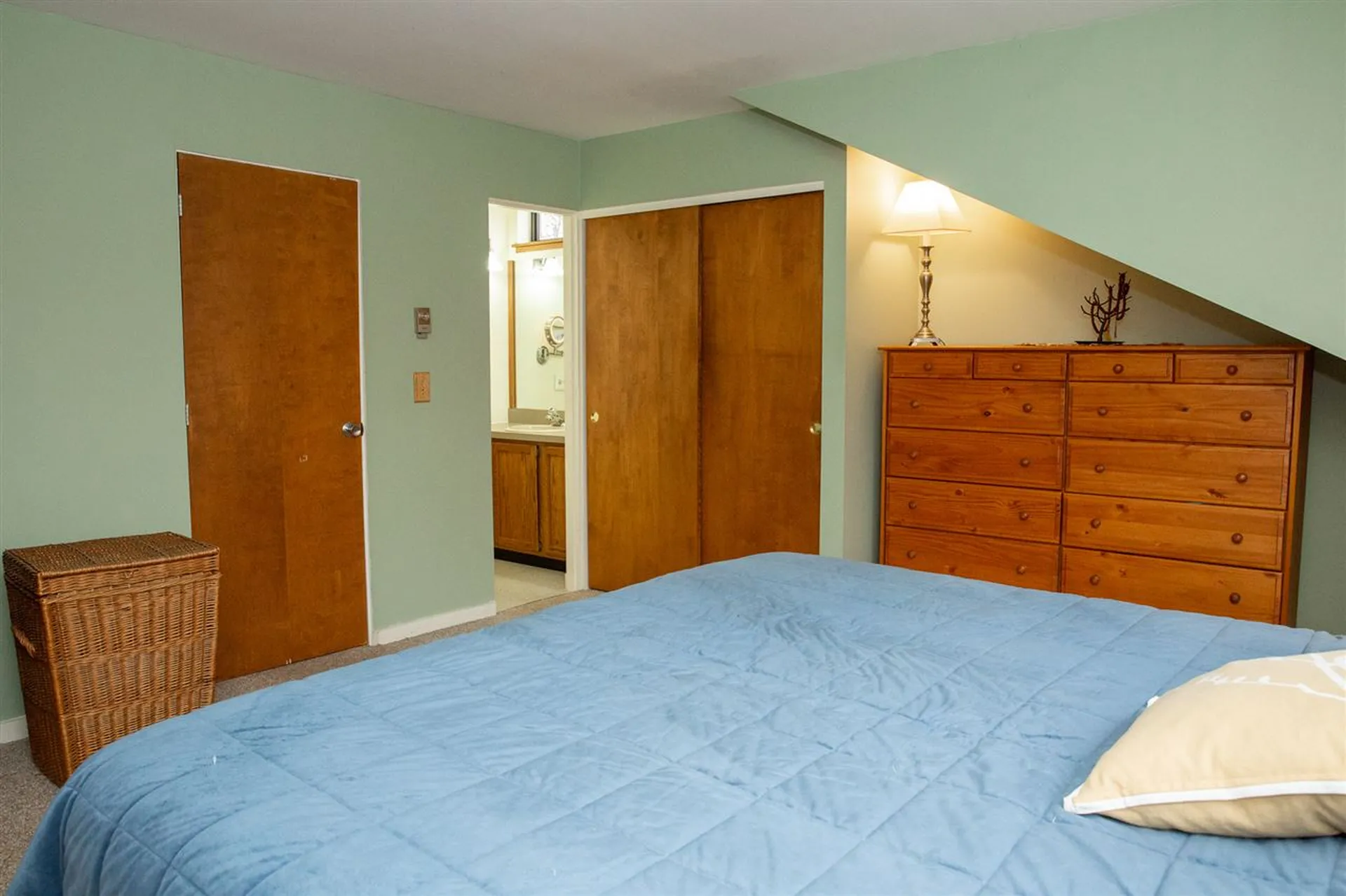 17 Starbird Road Jericho VT 05465