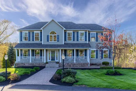 15 Sheffield Street Windham NH 03087