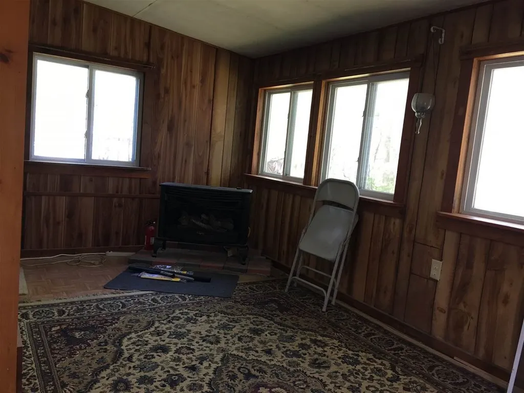 5 Earl Avenue Winchester NH 03470