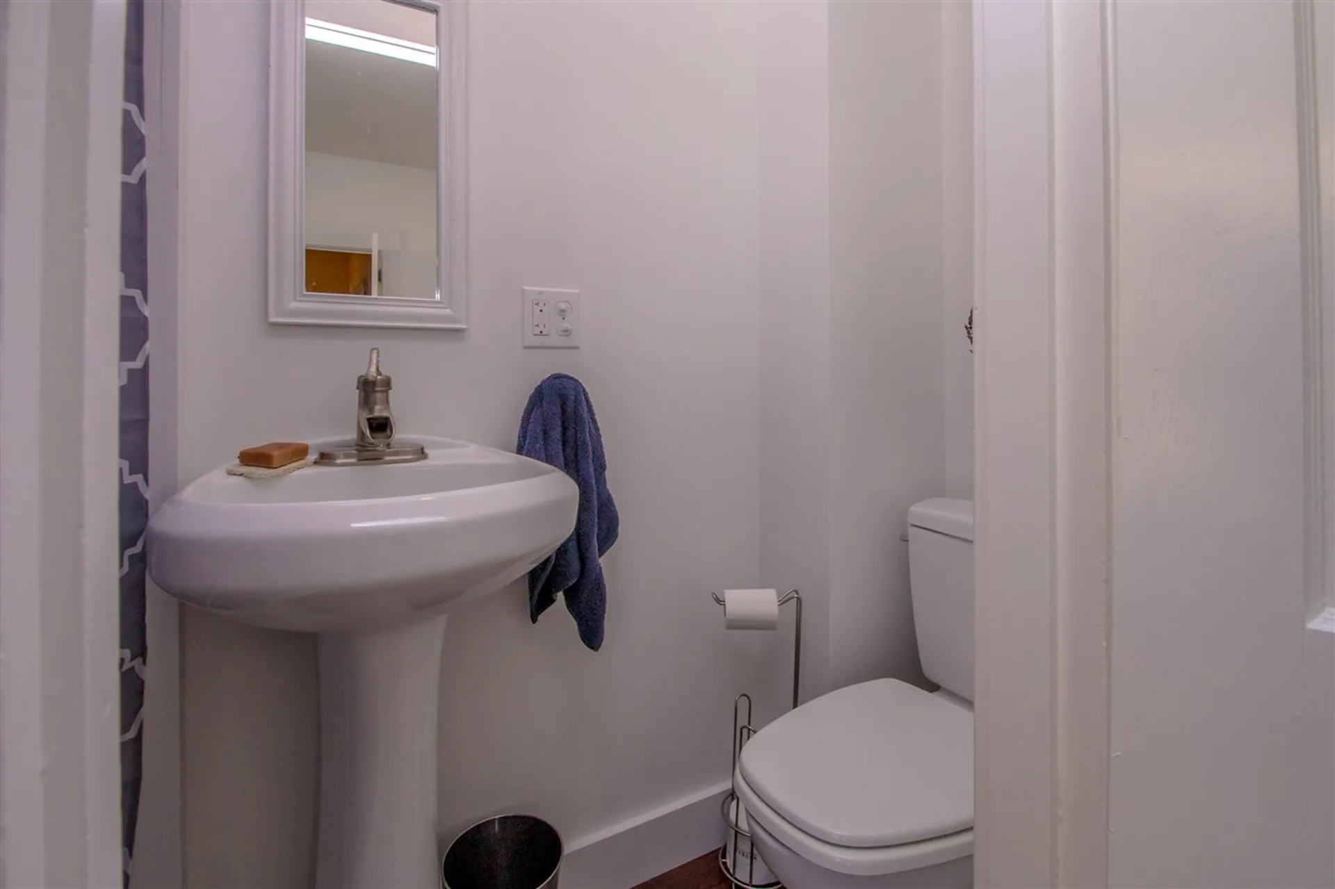 17 Pleasant Street Lancaster NH 03584