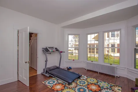 17 Pleasant Street Lancaster NH 03584