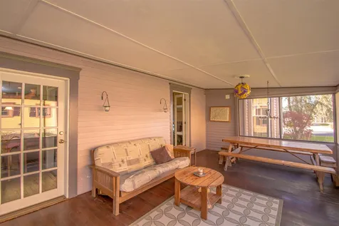 17 Pleasant Street Lancaster NH 03584