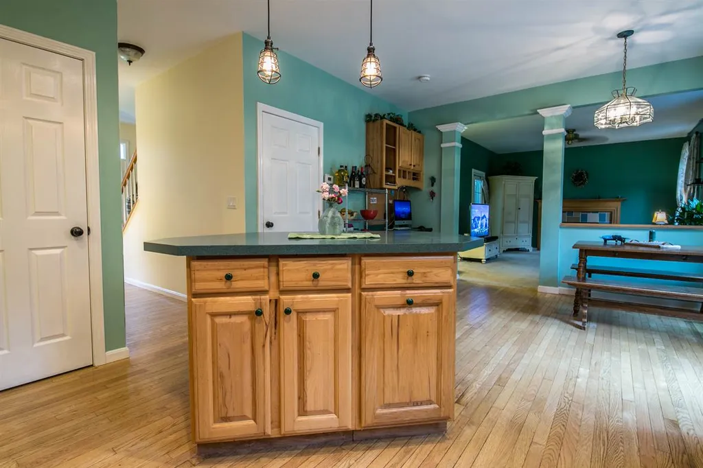 148 Barrett Lane Williston VT 05495