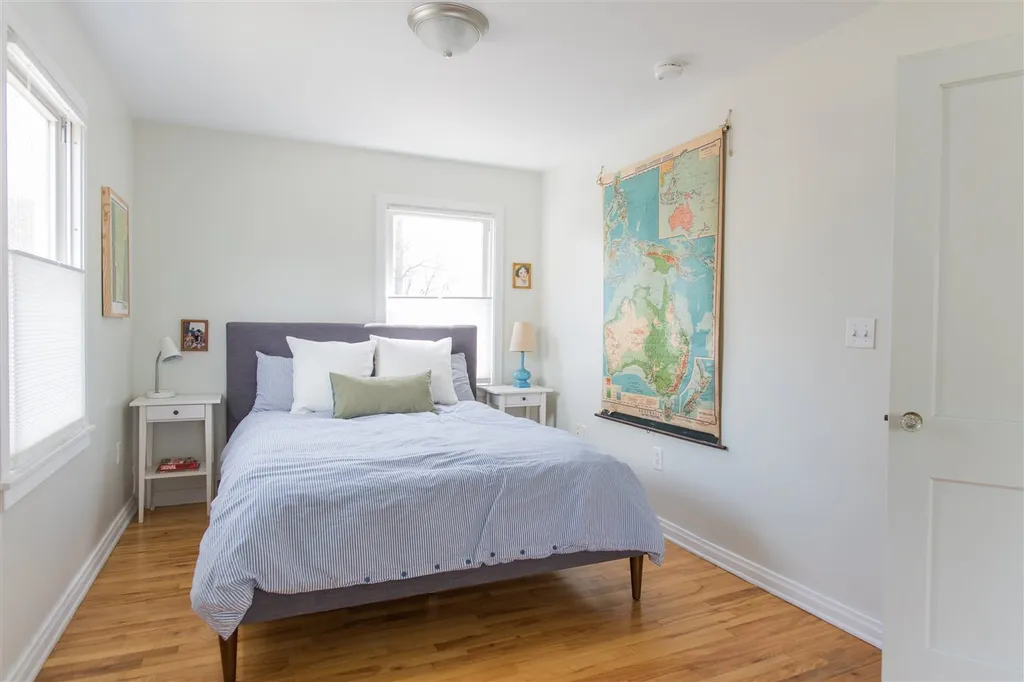 35 Cayuga Court Burlington VT 05408