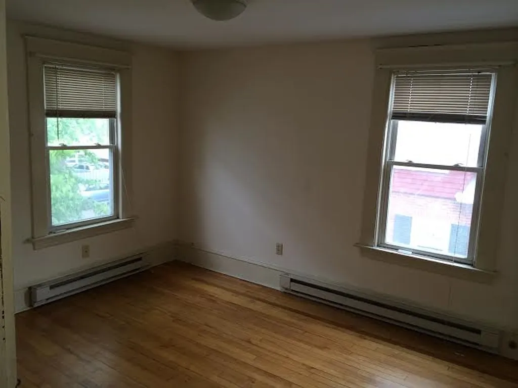 286 Pearl Street Burlington VT 05401