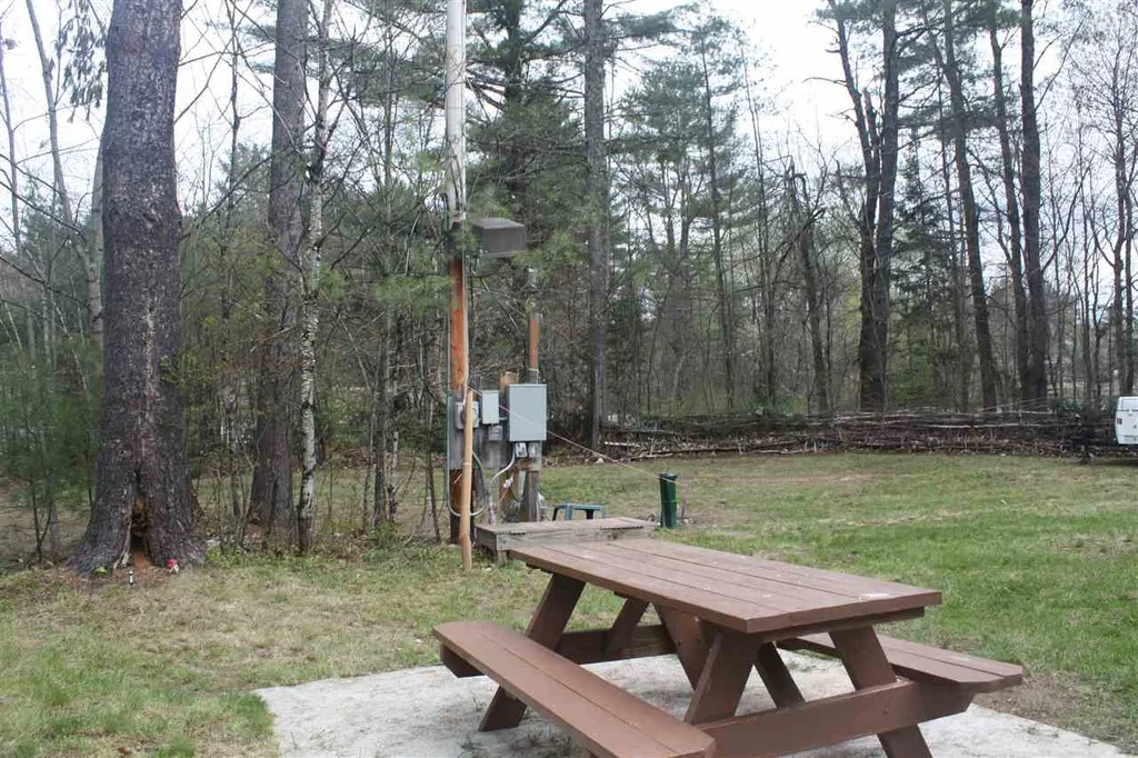 532 Us Route 4 Danbury NH 03230