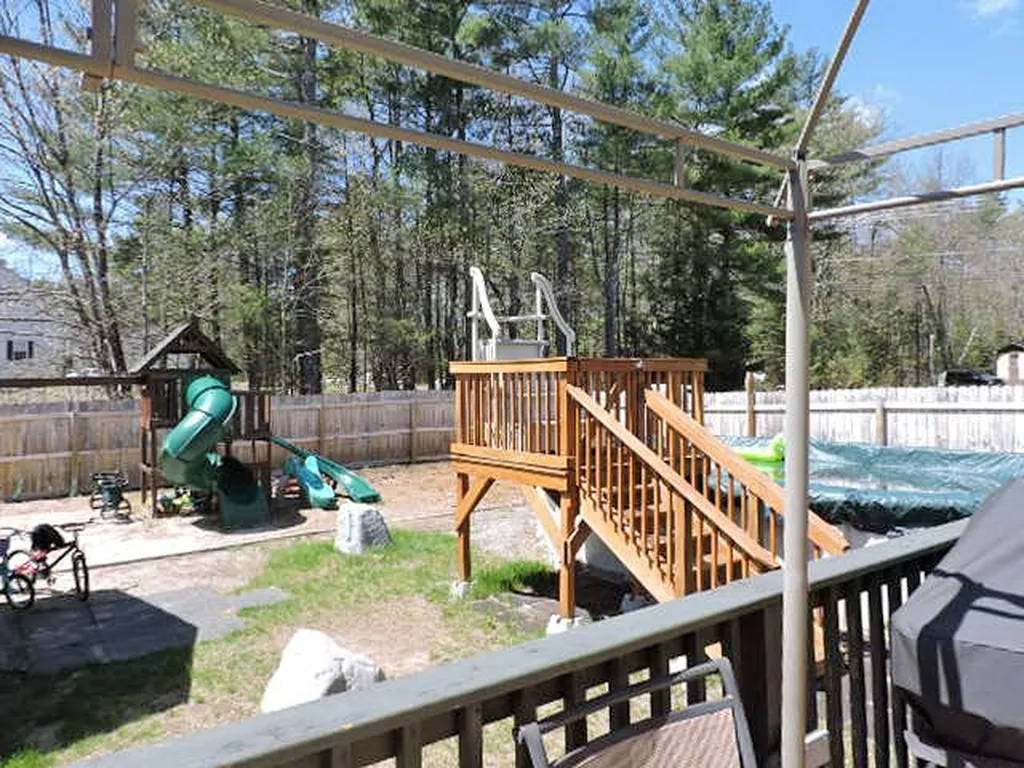 81 Gould Road Weare NH 03281