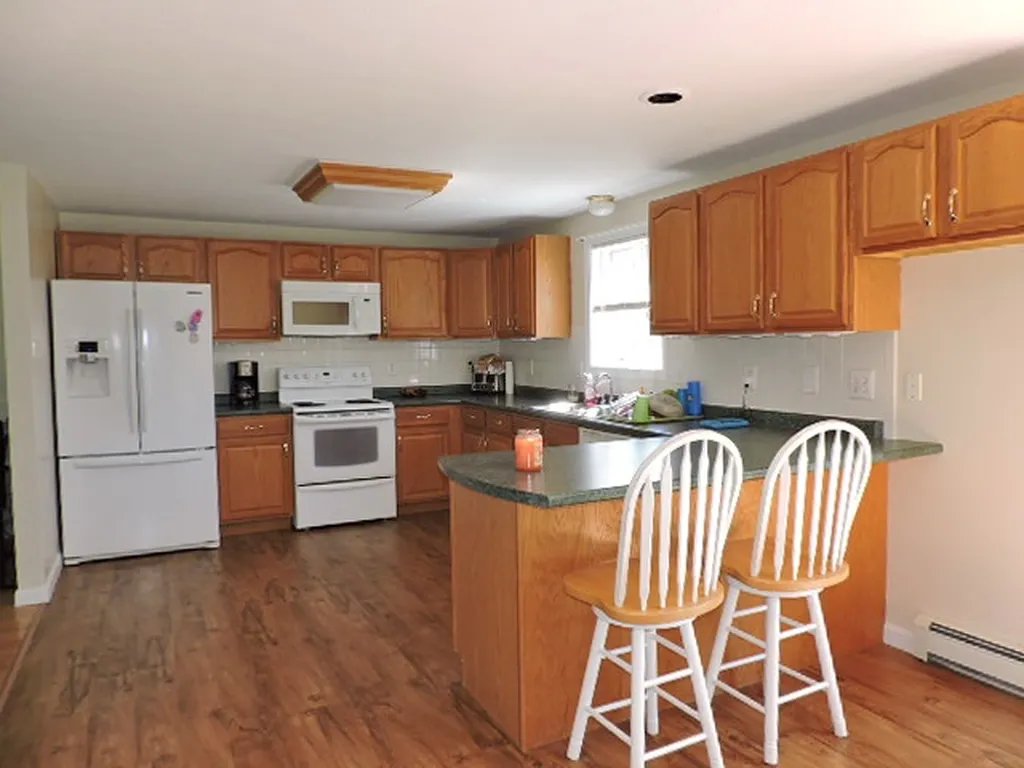 81 Gould Road Weare NH 03281