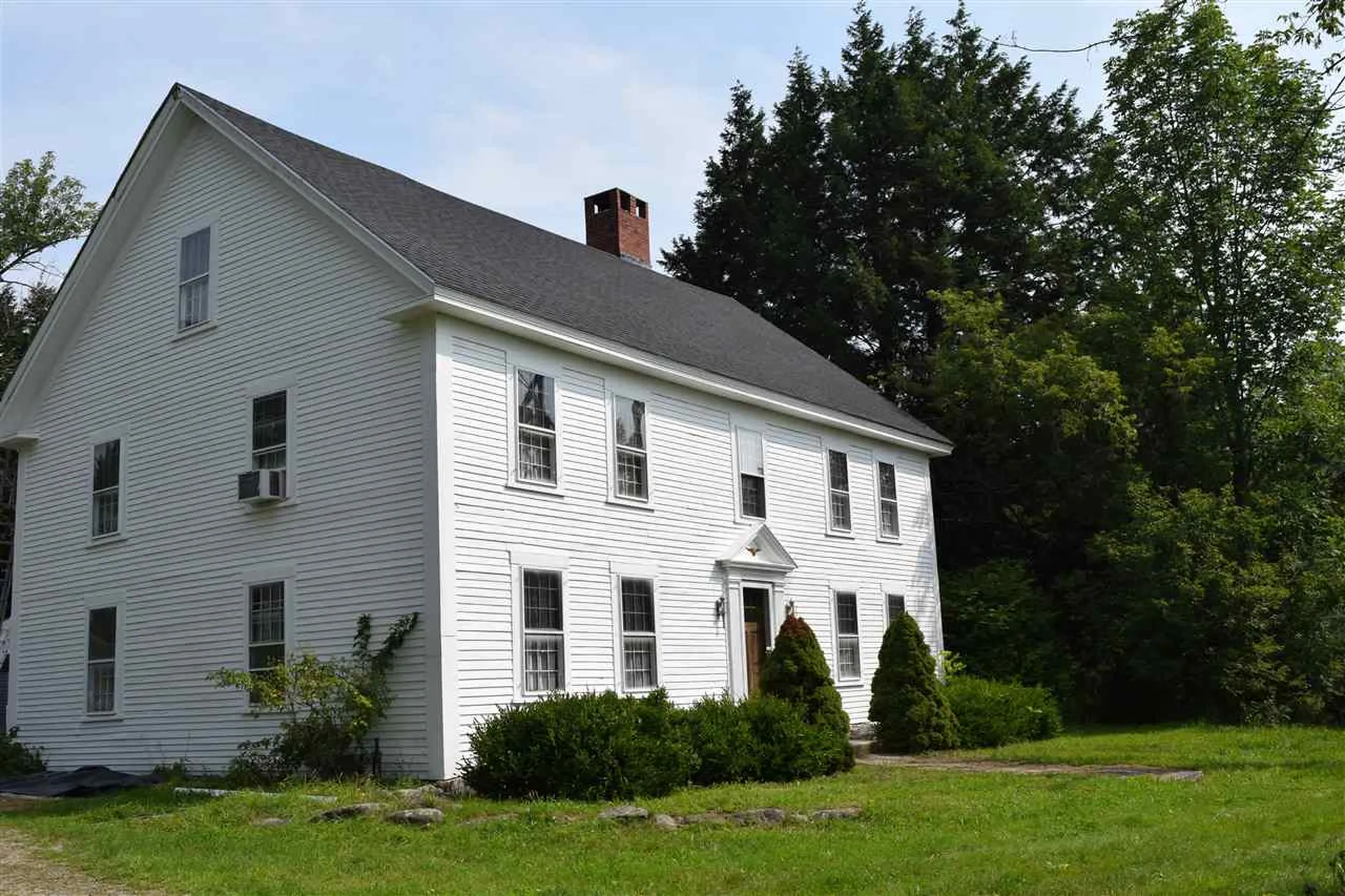 260 Clark Hill Road New Boston NH 03070