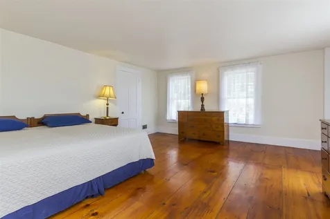 260 Clark Hill Road New Boston NH 03070