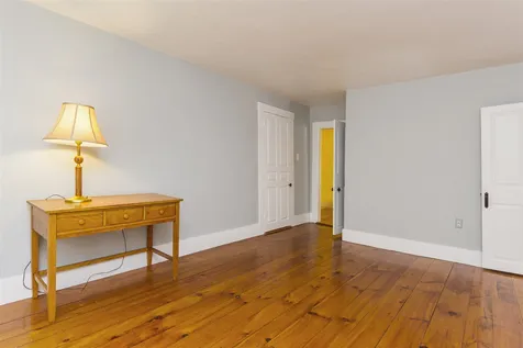 260 Clark Hill Road New Boston NH 03070