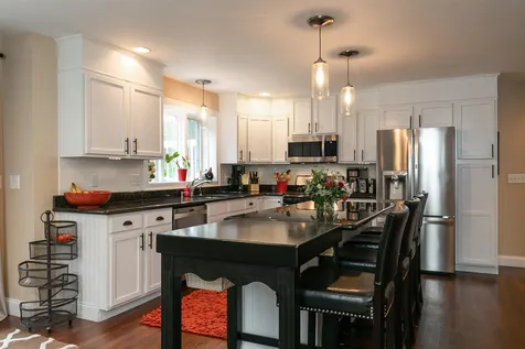 4 Pheasant Lane Portsmouth NH 03801