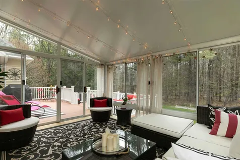 4 Pheasant Lane Portsmouth NH 03801