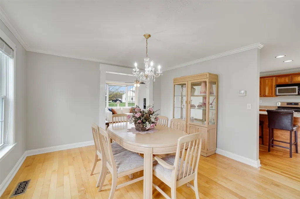 70 Naticook Avenue Litchfield NH 03052