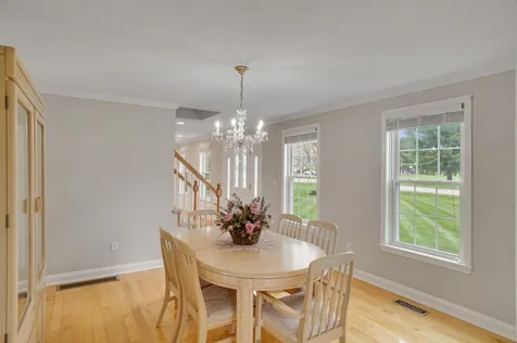 70 Naticook Avenue Litchfield NH 03052