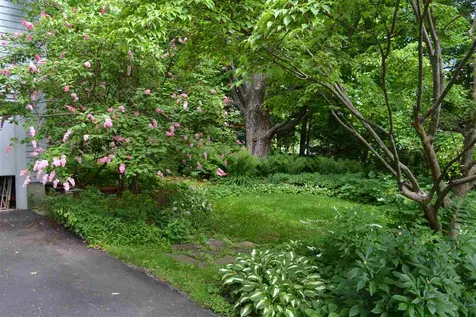 23 Pleasant Street Wolfeboro NH 03894