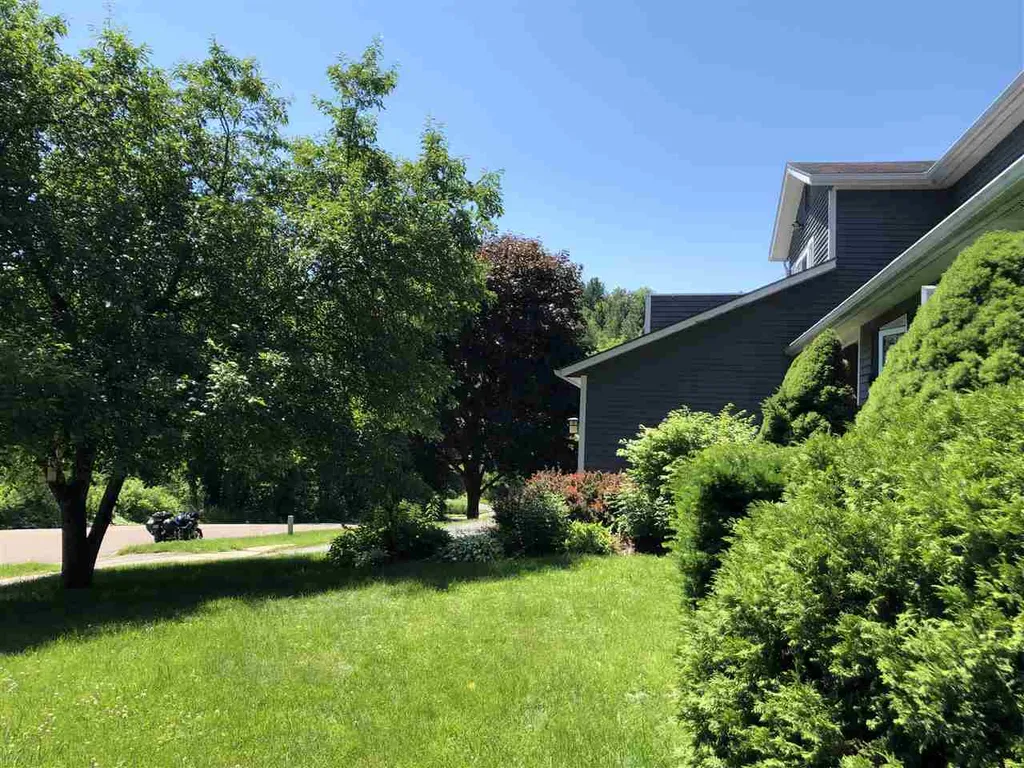 18 Rockland Street Burlington VT 05408