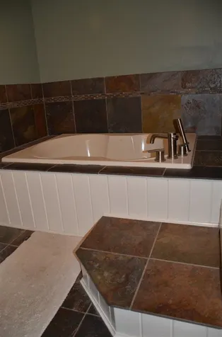 18 Rockland Street Burlington VT 05408