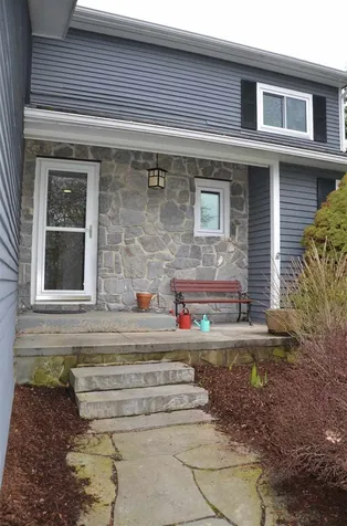18 Rockland Street Burlington VT 05408