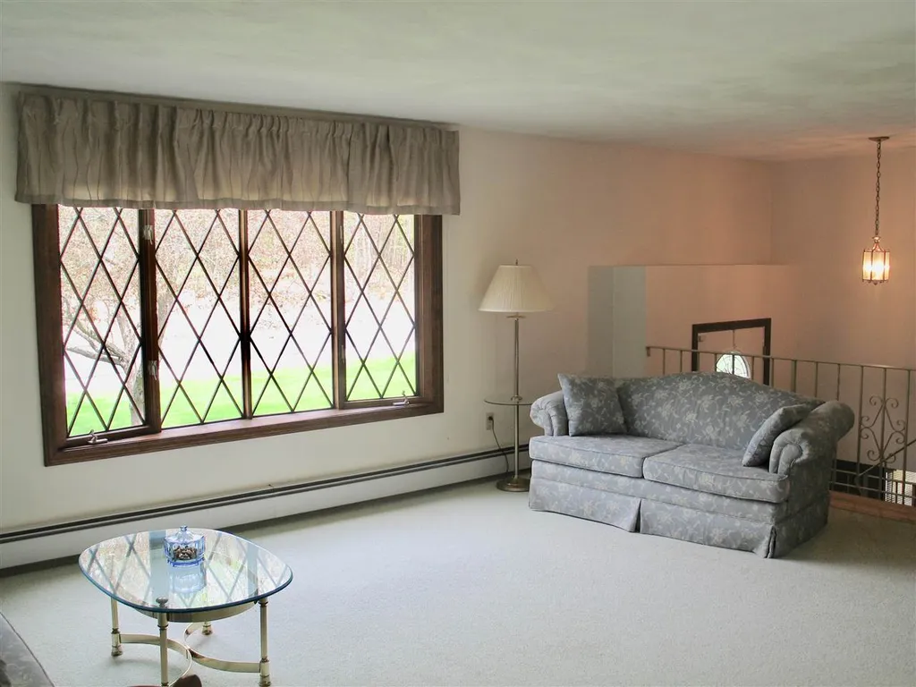 6 Woodland Drive Kingston NH 03848