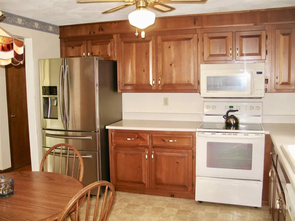 6 Woodland Drive Kingston NH 03848