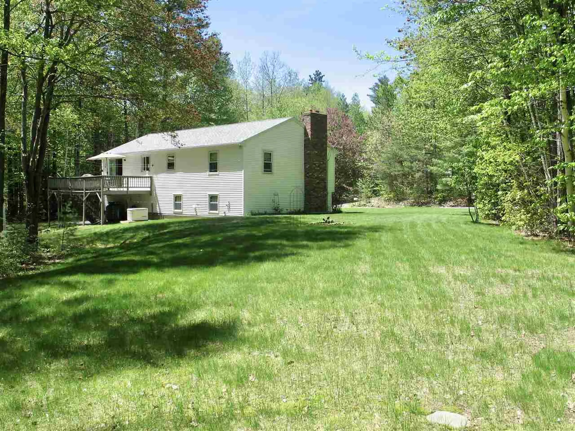 6 Woodland Drive Kingston NH 03848