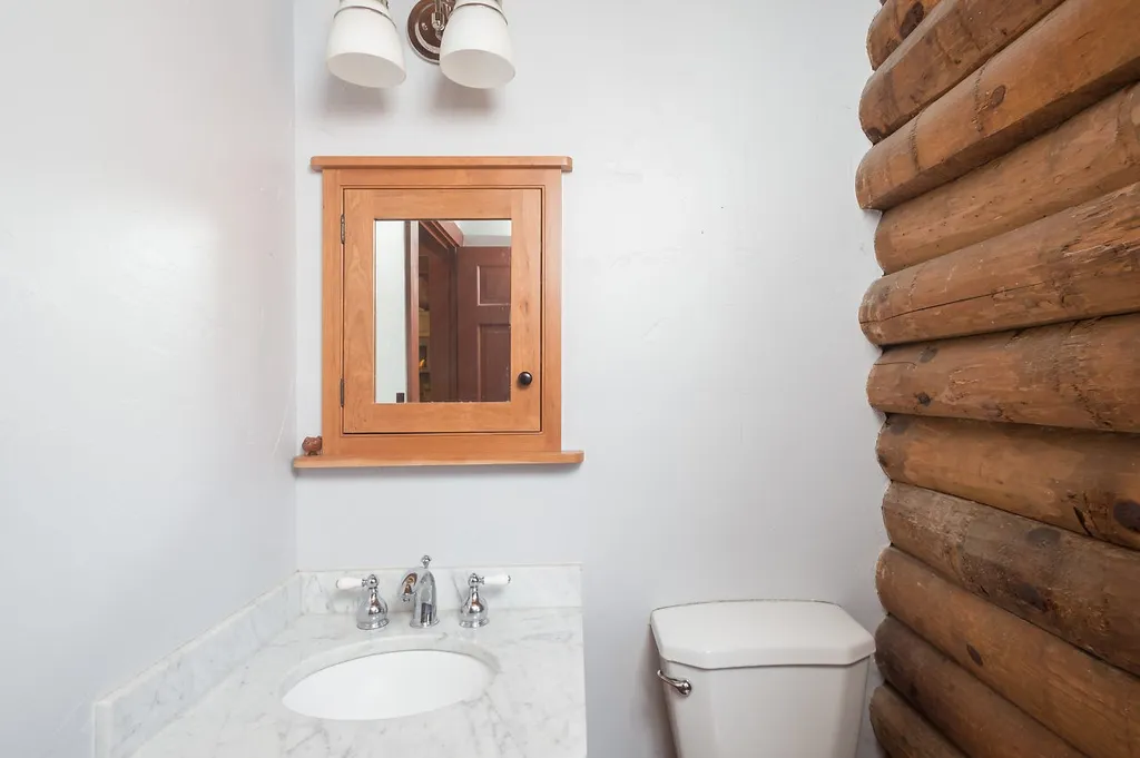 85 Guinea Road Berwick ME 03901